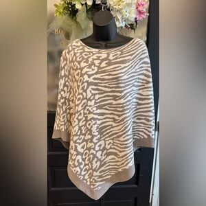 Barefoot Dreams Grey Animal Print Poncho